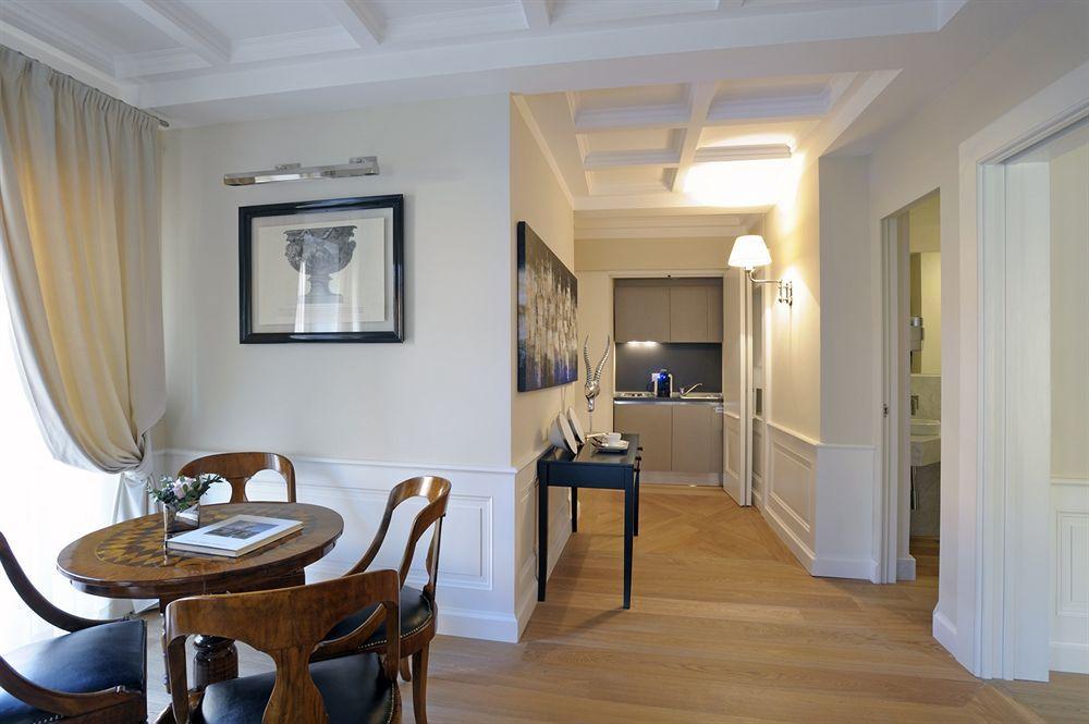 Trevi Palace Luxury Inn Roma Rom bilde