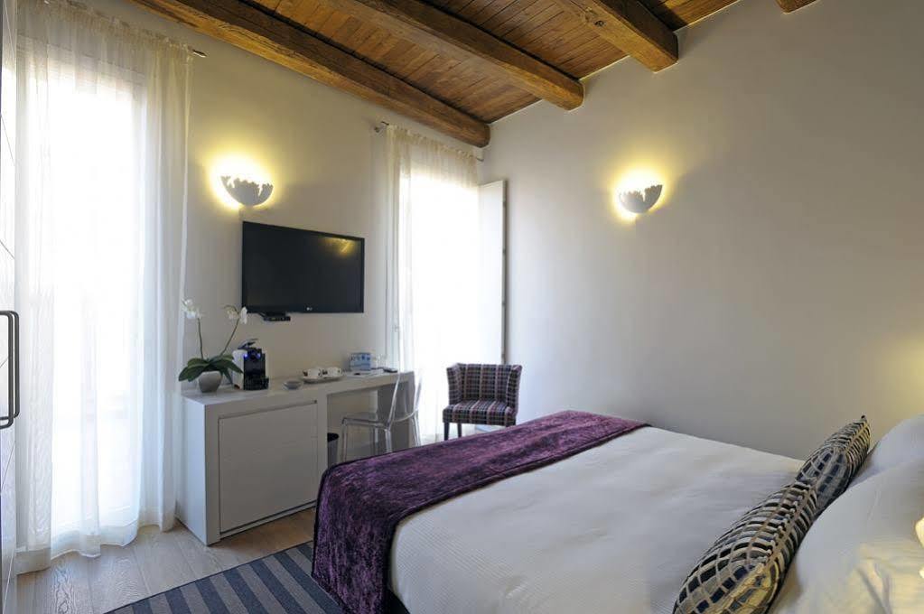 Trevi Palace Luxury Inn Roma Rom bilde